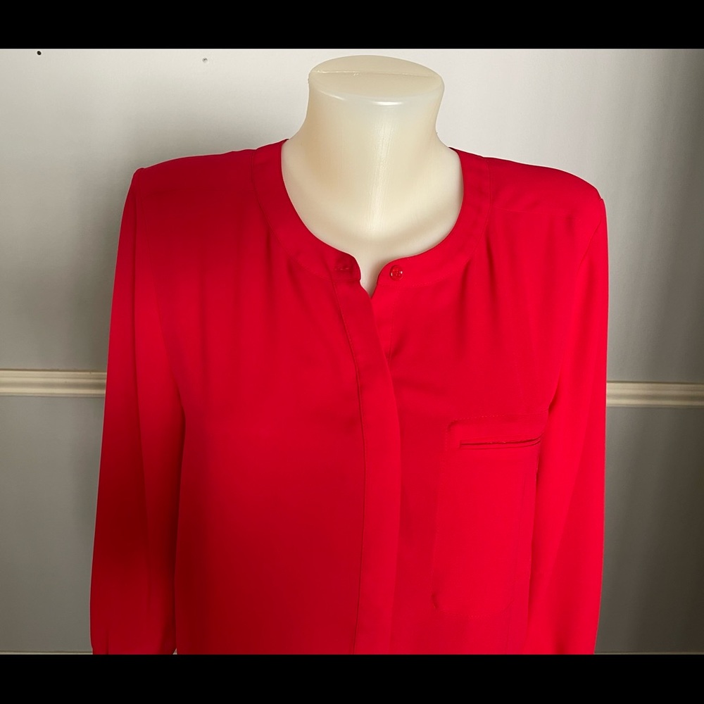 NYDJ Women Solid 3/4 Sleeves Henley Pleated Back Blouse- Sz. PM- Beautiful Red.